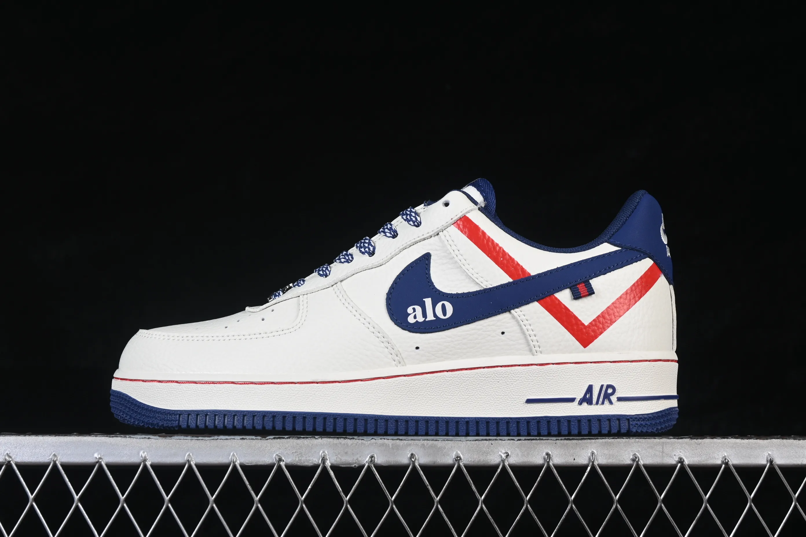 All categories Nk Air Force 1 Air Force series Nk Air Force 1 Low Air Force low top Nike Air Force 1'07 Low joint milk white red blue Air Force 1 low top casual sneakers XY9025-011